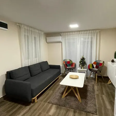 Apartment Ogi Balkanska Belgrade